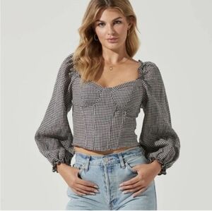 ASTR the Label Cardiff Linen Smocked Back Navy White Gingham 35017